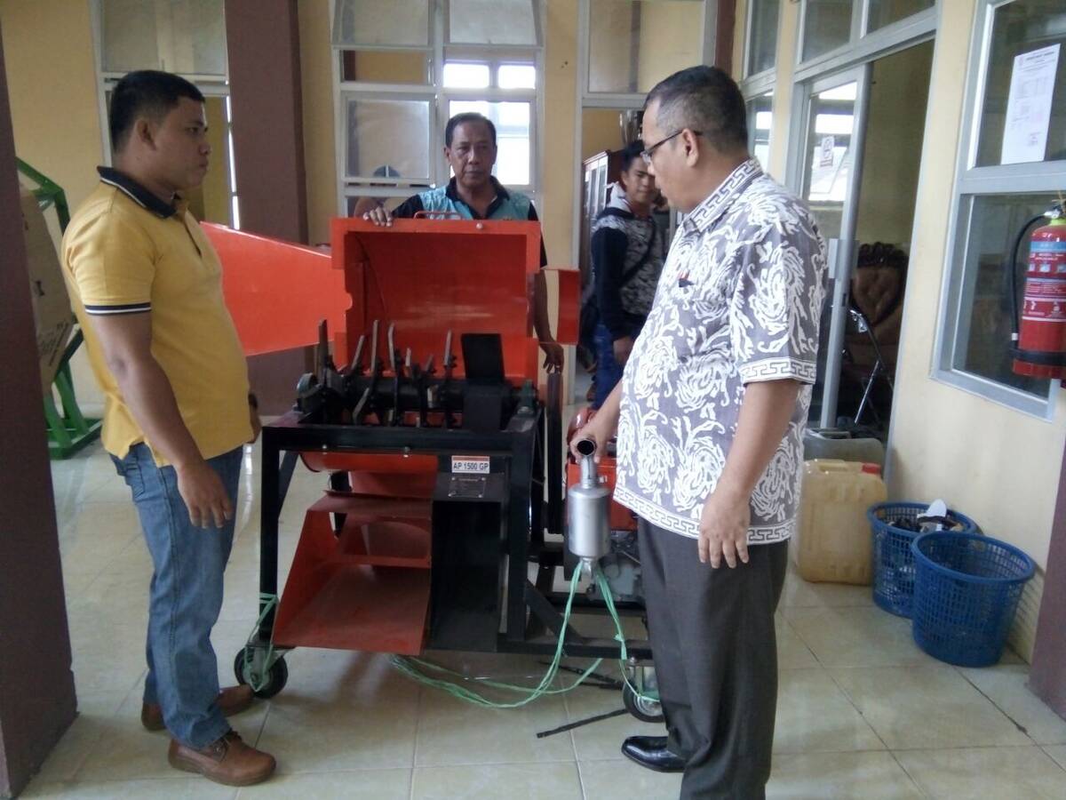 KSM Terima 3 Unit Mesin Pengolah Sampah Dari DLH Batanghari