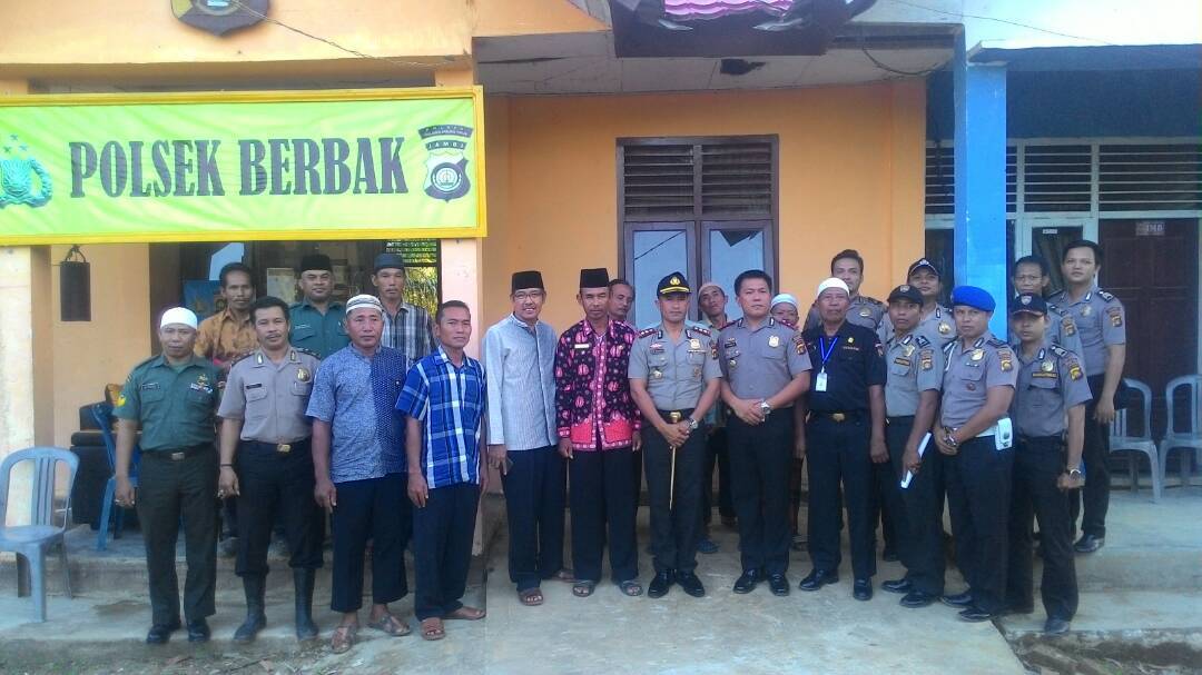 Kunjungi Polsek Berbak, Kapolres Perintah Pelayanan Baik dan Terima Kritikan