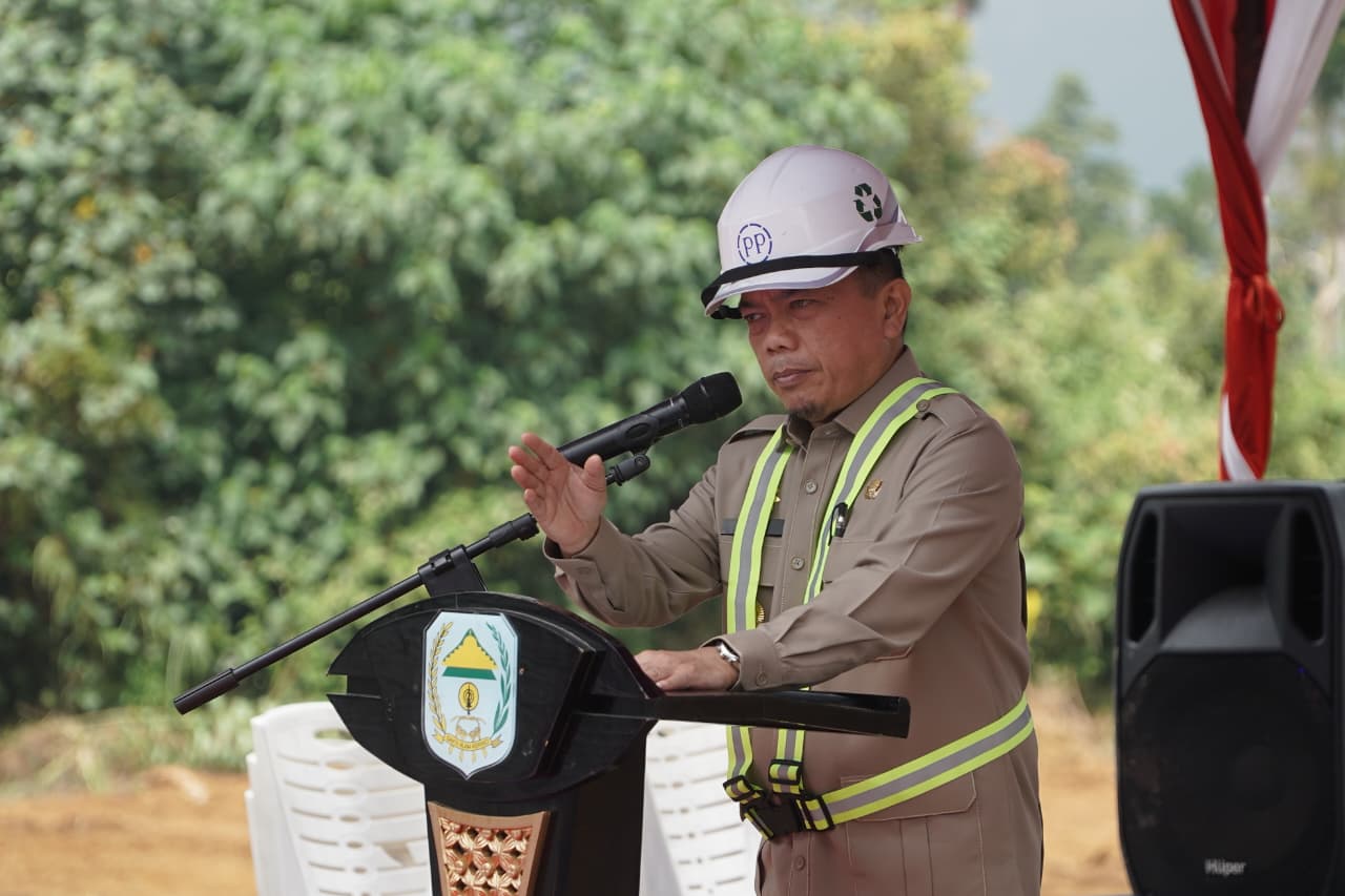 Letak Batu Pertama Pembangunan RSUD Bukit Tengah di Kerinci, Gubernur Al Haris Minta Tolong Kawal