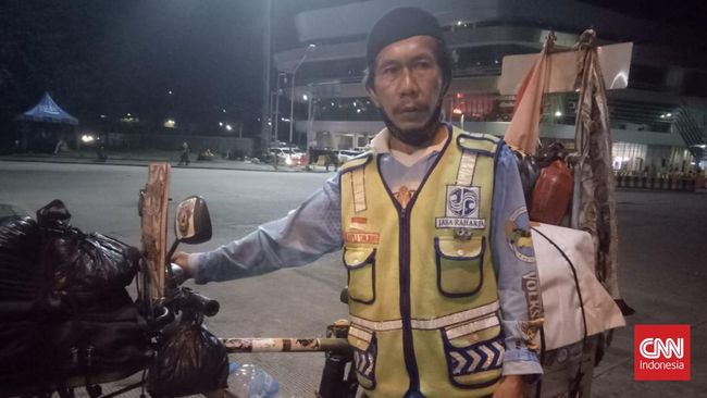 Lewat Jambi, Uda Zul Bolak-Balik Bogor-Padang Demi Mudik
