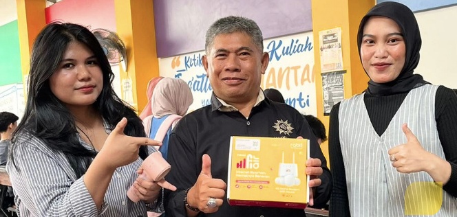 Live Musik di Kantin Kampus UM Jambi Hidupkan Kreativitas Mahasiswa