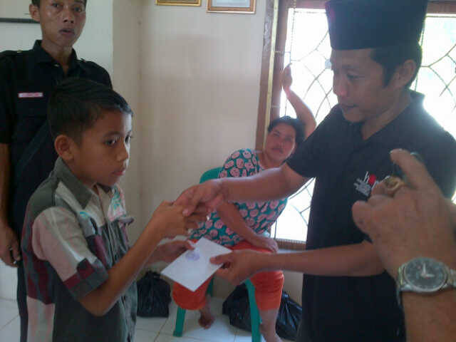LSM Santuni Lansia dan Yatim Piatu