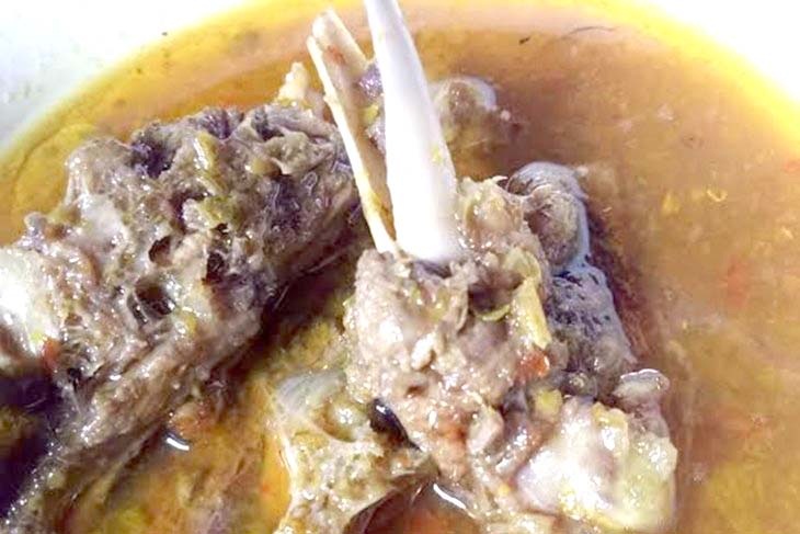 Makan Behidang Gulai Talang Warisan Leluhur Warga Mersam
