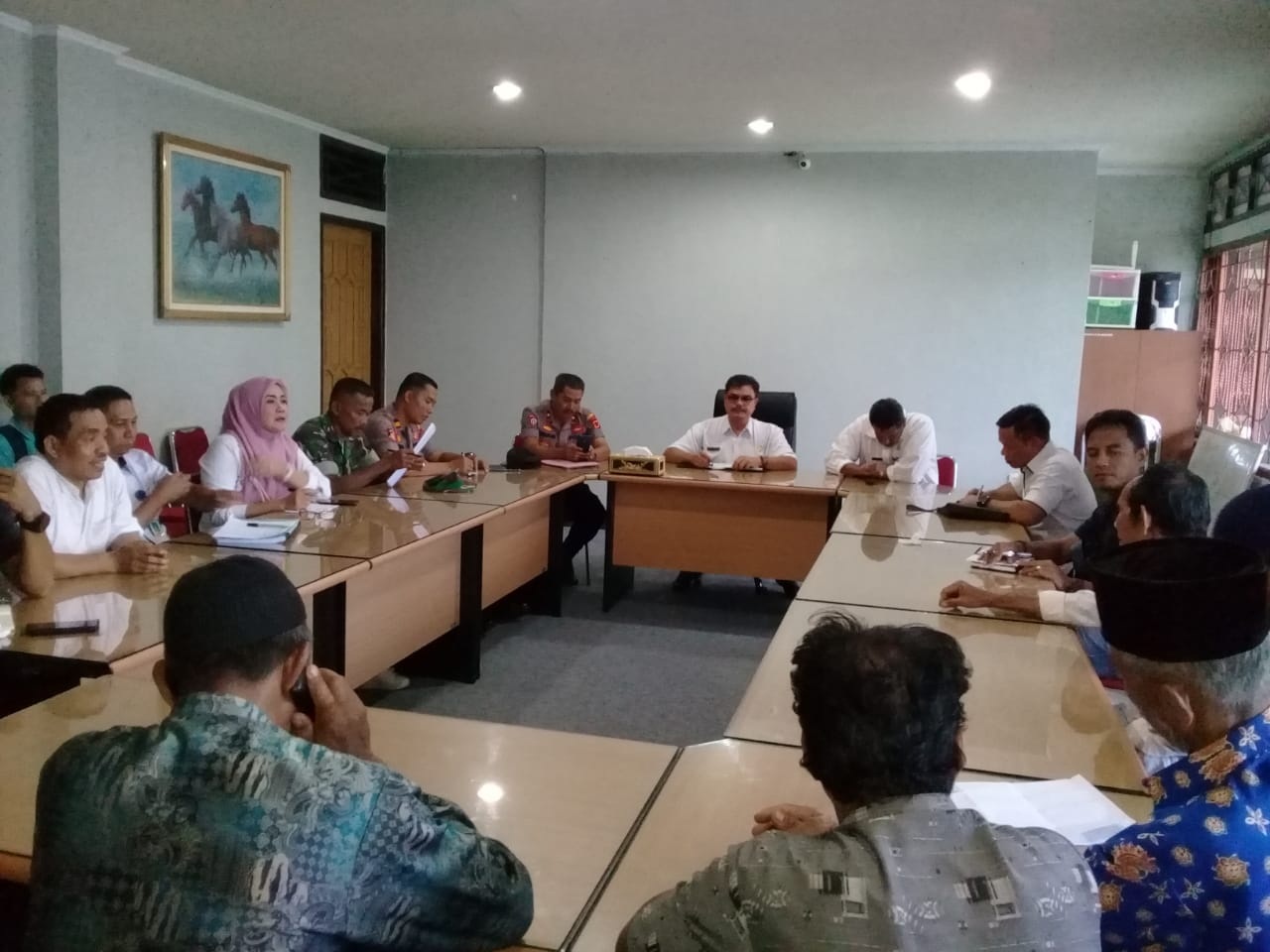 Mardiana Bakal Gugat SK Bupati Di PTUN
