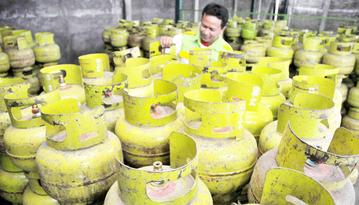 Masyarakat Keluhkan Gas Melon Langka