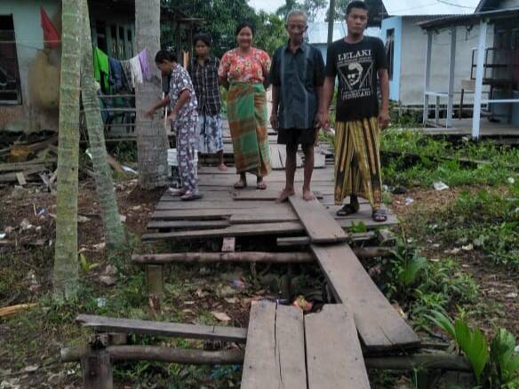 Masyarakat Nipah Panjang Minta Ada Perbaikan Jembatan