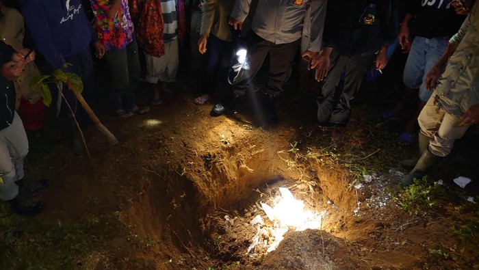 Mayat Pria di Merangin Terkubur Dibungkus Karung
