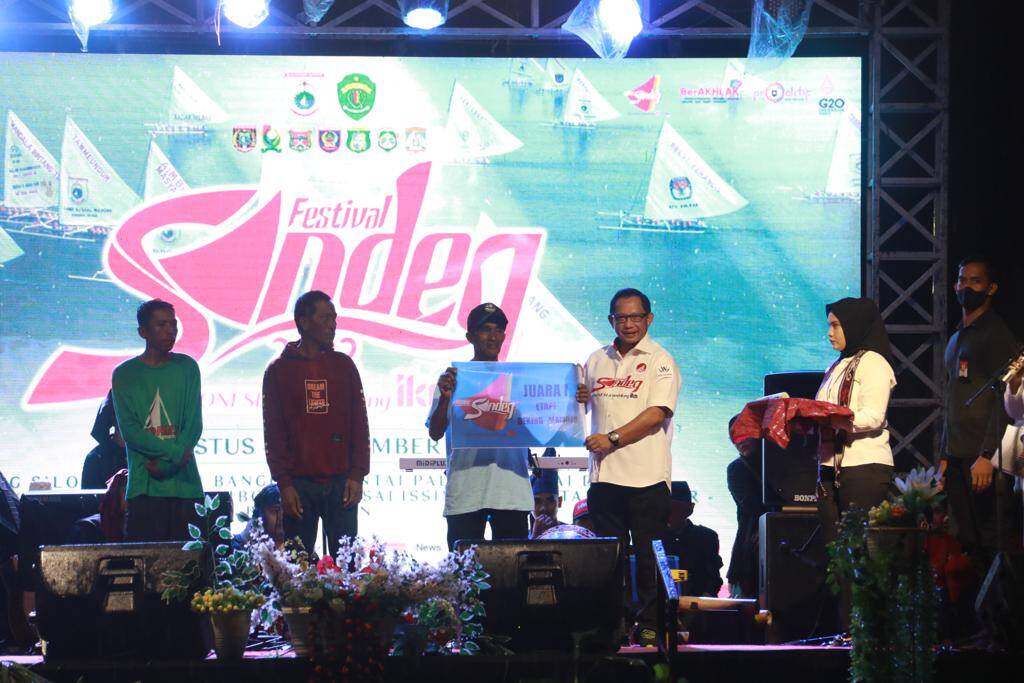 Mendagri Puji Filosofi Perahu Sandeq dan Semangat Pasandeq