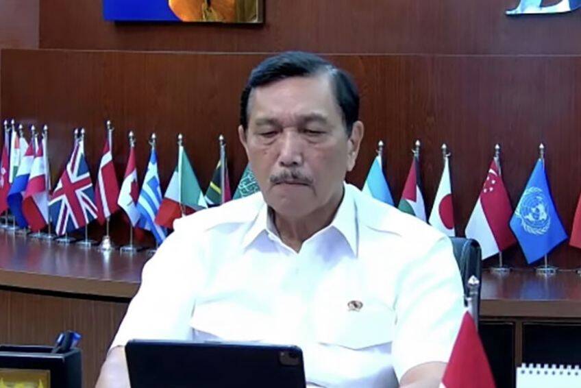 Menko Luhut Puji Habis Al Haris Dihadapan Seluruh Kepala Daerah di Indonesia