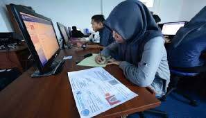 Menristekdikti Minta Soal UTBK Diunduh Sebelum Hari Ujian