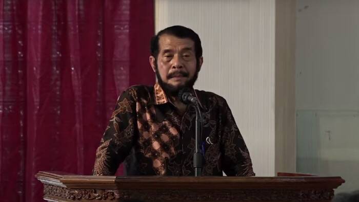 MK Putuskan Adik Ipar Jokowi Harus Mundur dari Kursi Ketua
