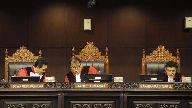 MK Tolak Gugatan Paslon Hamdi-Harmain