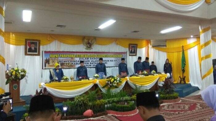 Paripurna HUT Batanghari Ke-69 Berlangsung Meriah