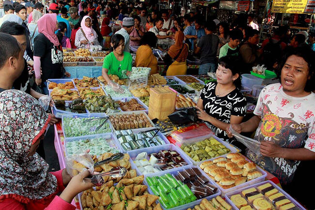 &#8220;Pasar Beduk&#8221; Menggeliatkan Perekonomian Warga