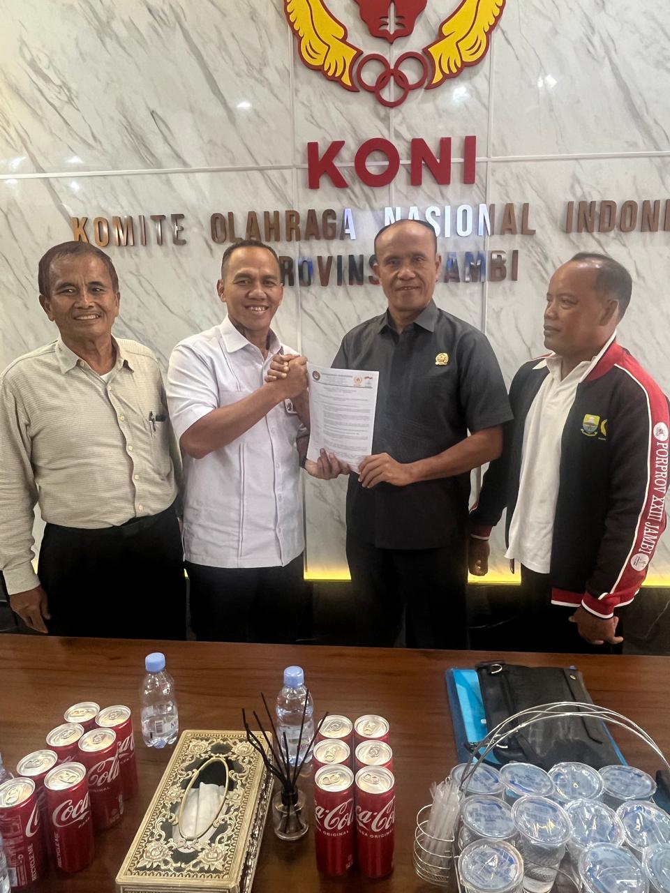 PBTI Tunjuk Ketua Kareteker TI Jambi, SK Resmi Diserahkan ke KONI Provinsi Jambi