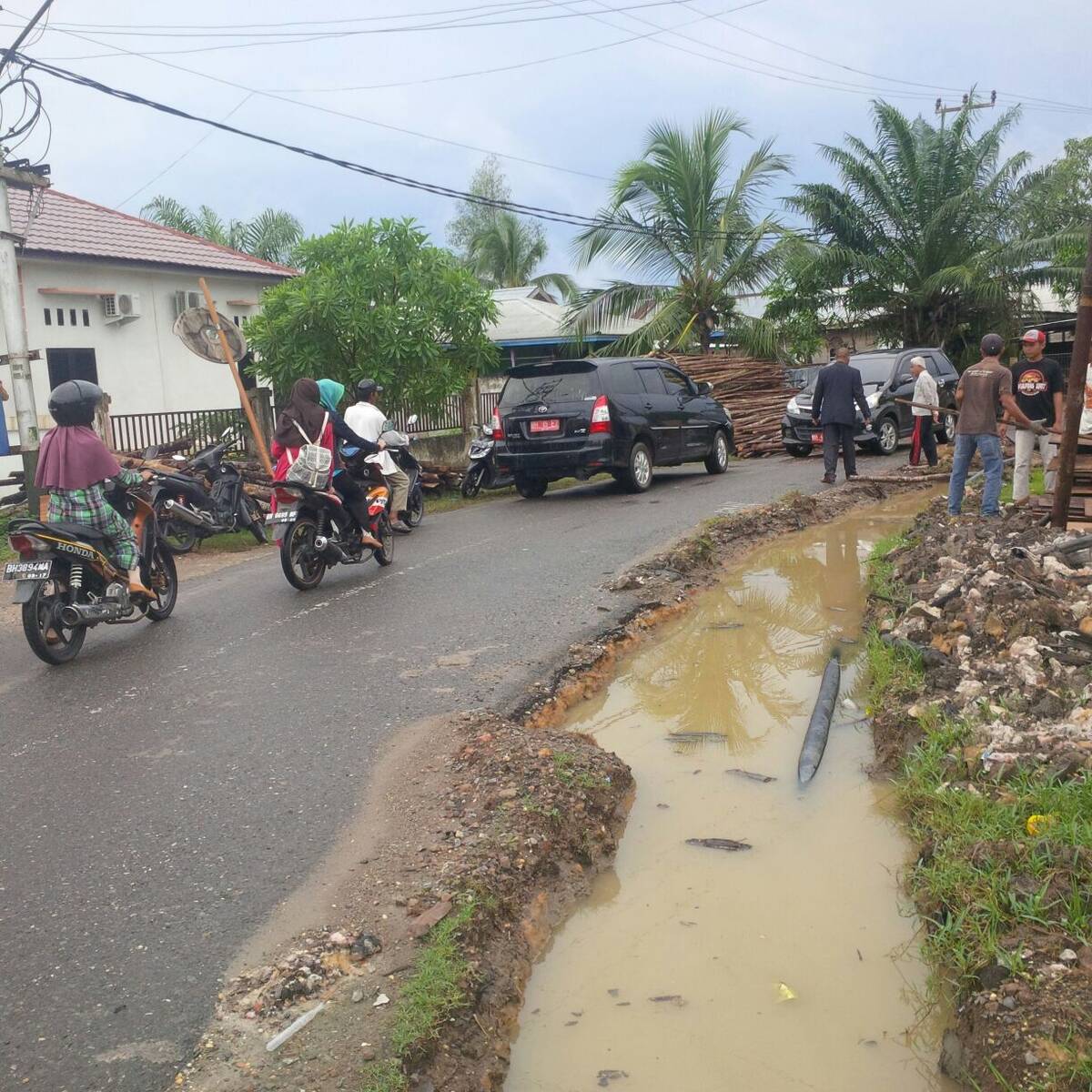 Pembangunan Drainase Bikin Macet Dikeluhkan Warga