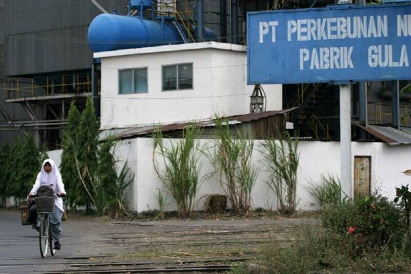 Pemerintah Akan Sanksi Tegas Pabrik Gula