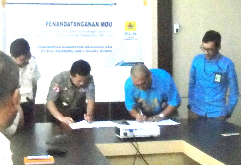 Pemkab Merangin MoU dengan PLN