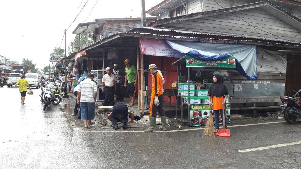 Pemkab Tanjabbar Rekrut TKK Kebersihan Dari Pemulung