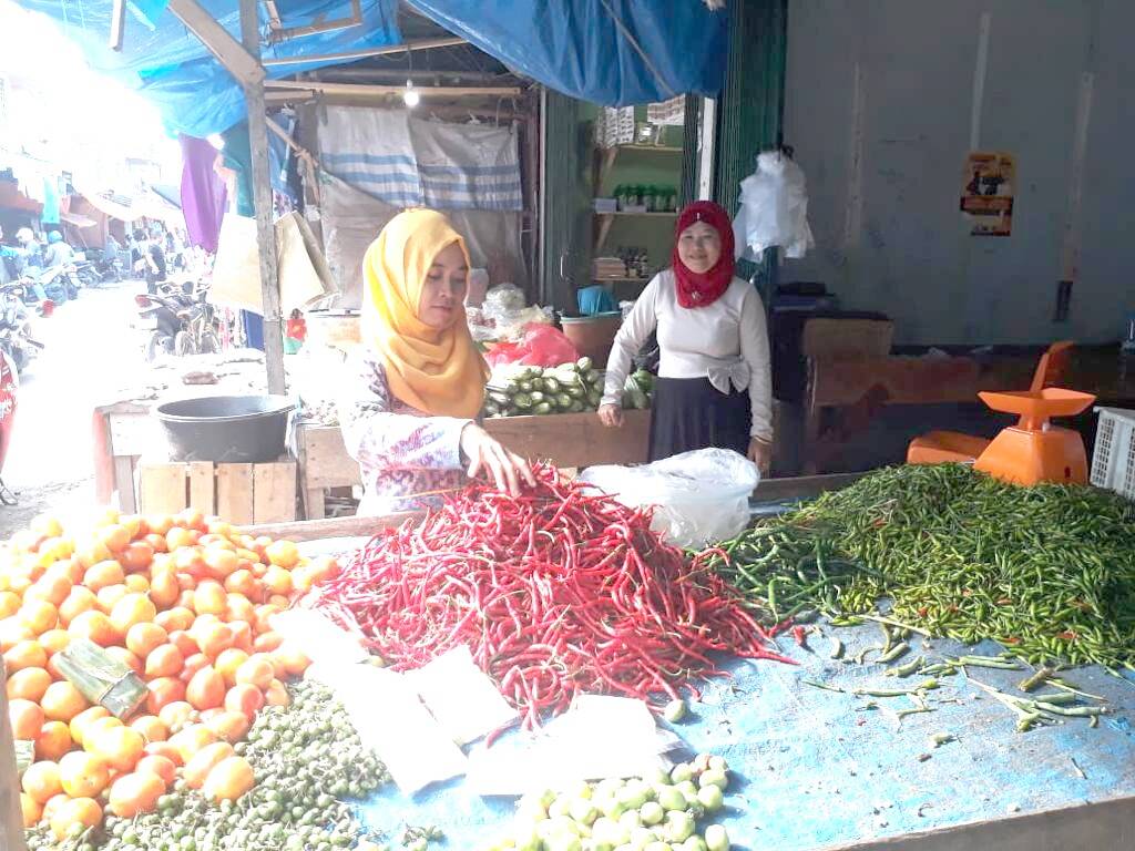 Pemkot Jambi Berlakukan Denda Bagi Pembeli di Luar Pasar