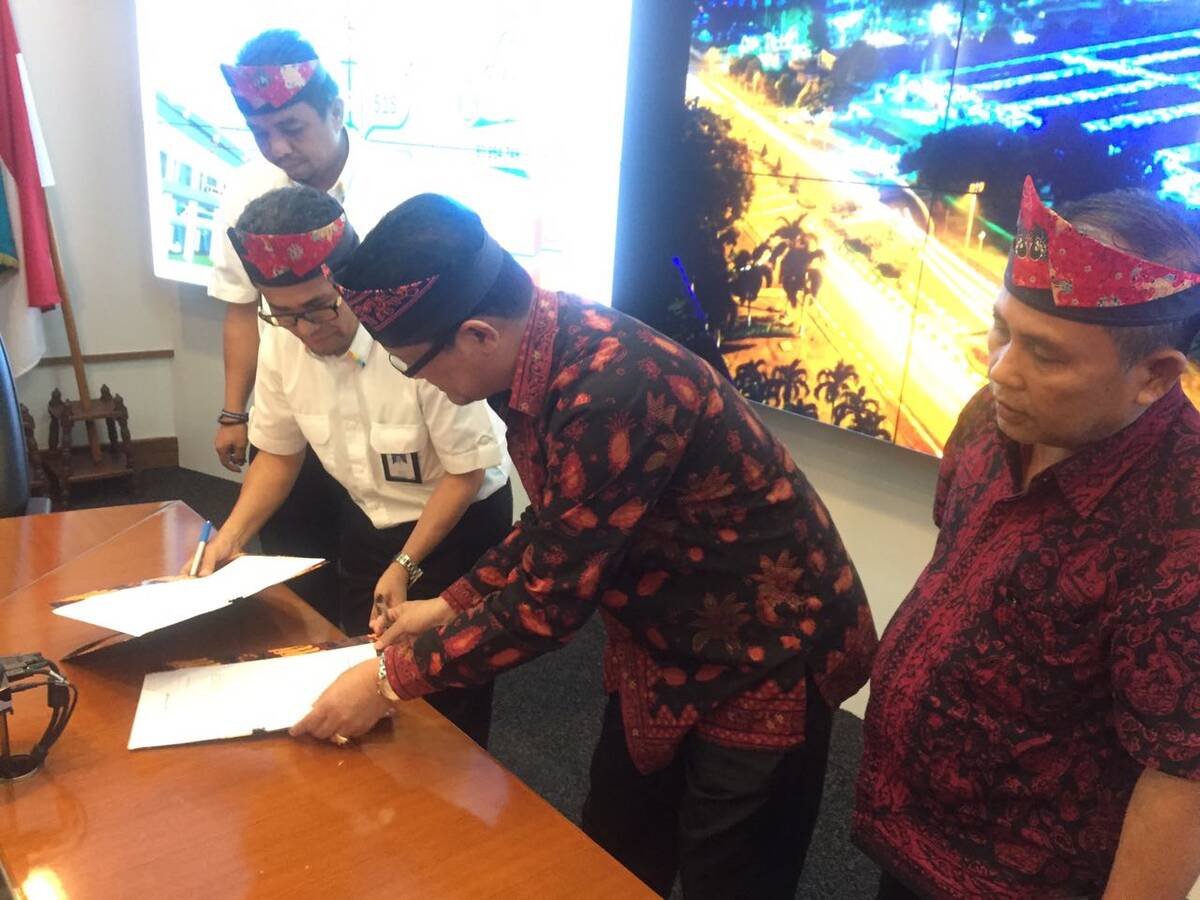 Pemprov &#8211; Angkasa Pura II Tandatangani MoU