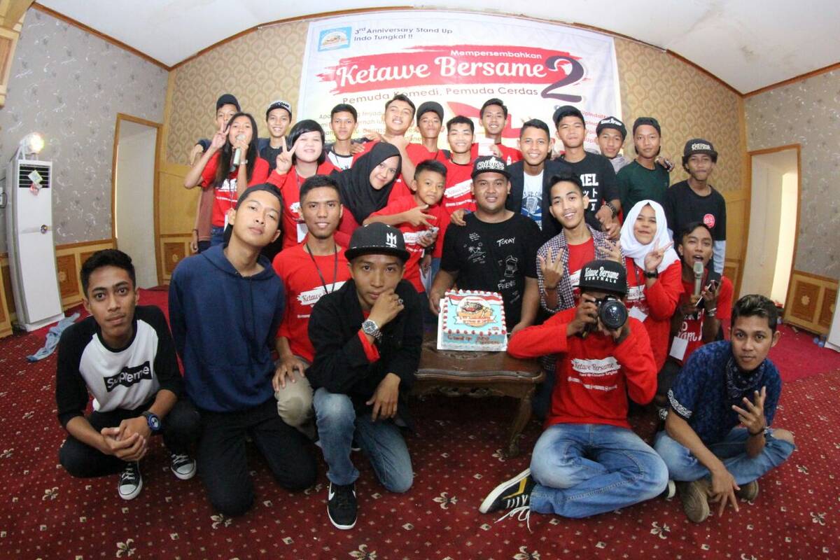 Pemuda Kulatungkal Sampaikan Aspirasi Melalui Stand Up Komedi