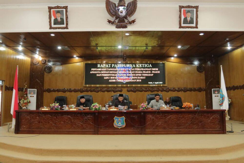 Pengesahan APBDP dan APBD 2020 “Diborong” Dewan Lama