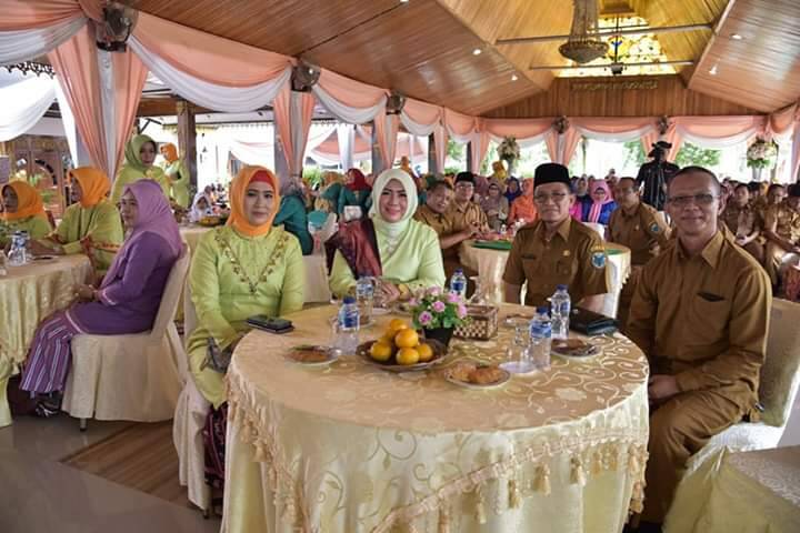 Peringatan Hari Ibu ke 90 Dan HUT DWP Ke 20 Berlangsung Meriah