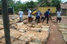 Petani Batanghari Pilih Menjual Karet ke Pengepul