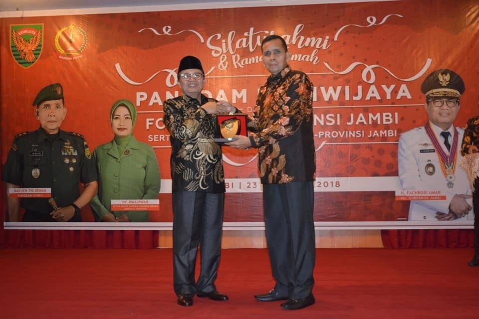 Plt. Gubernur Jambi, Sumbangsih TNI Bantu Pembangunan Daerah