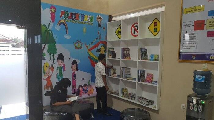 “Pojok Baca” Mulai Diterpakan SD Negeri 005/V