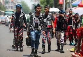 Pol PP Amankan Belasan Anak Punk