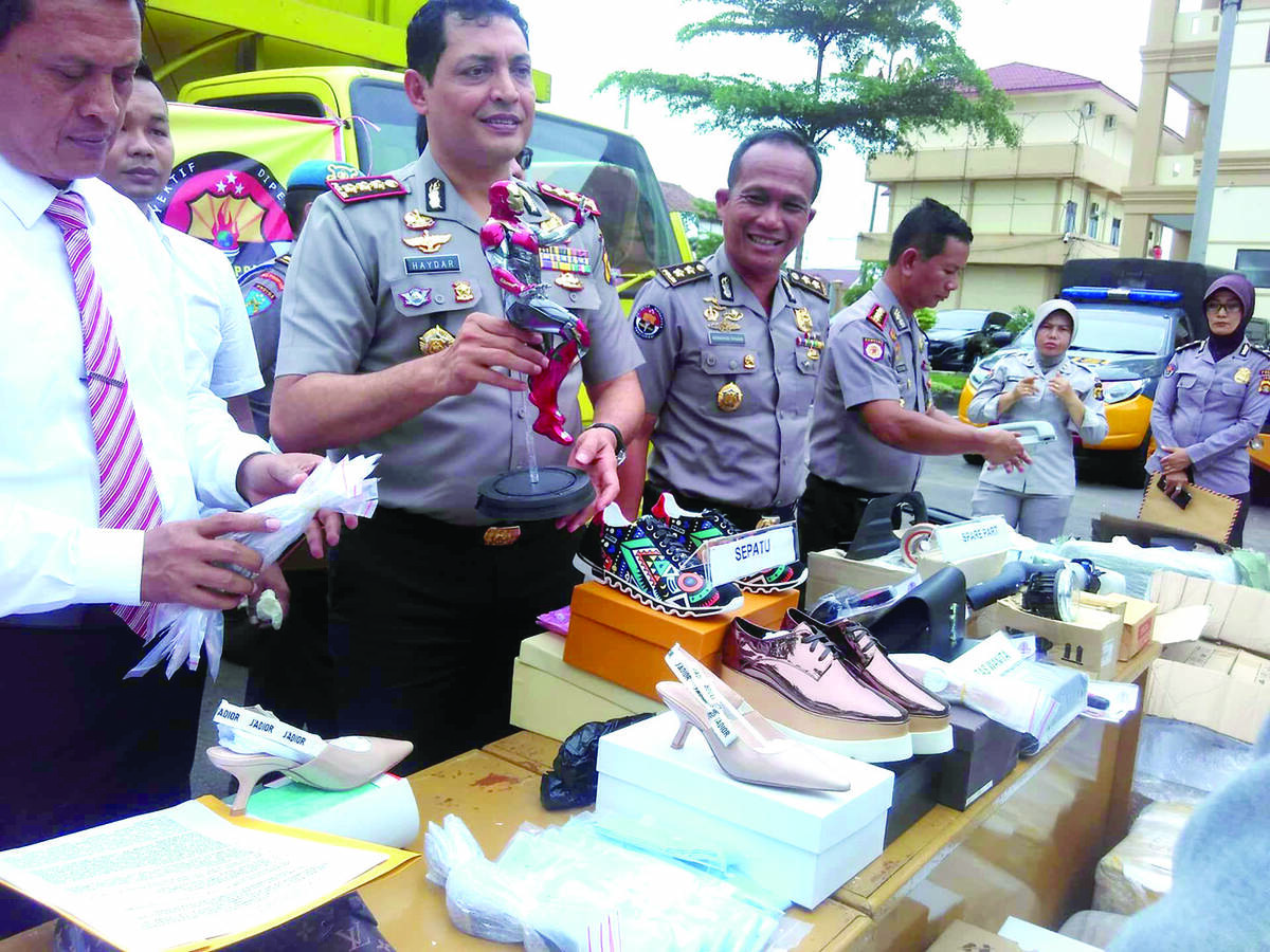 Polda Berhasil Amankan Barang Selundupan dari China dan Hong Kong