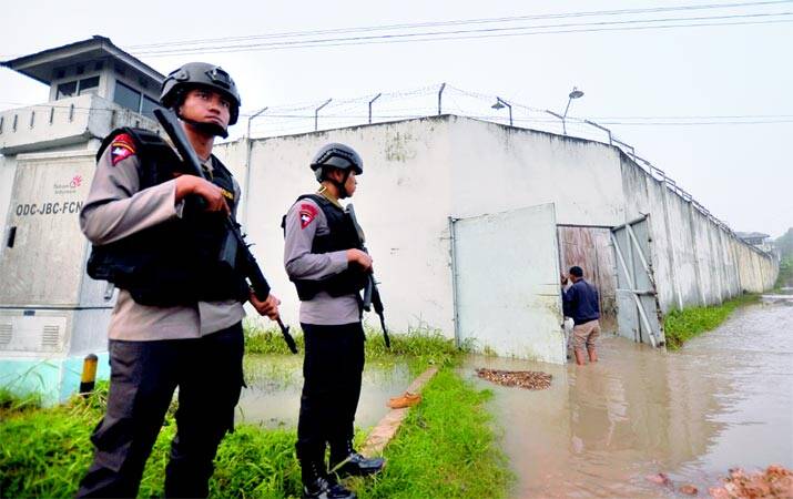 Polisi Tangkap Napi Lapas Kabur Saat Banjir