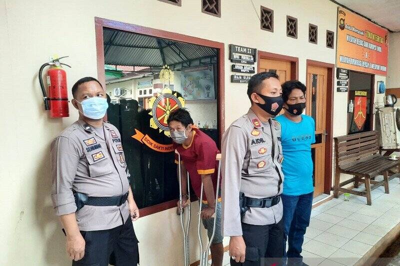 Polisi Tangkap Polisi Pembobol Mesin ATM BCA Depan Kantor Polisi