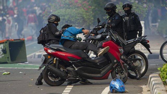 Polri Menangkap Hampir 6 Ribu Pendemo Tolak Ciptaker