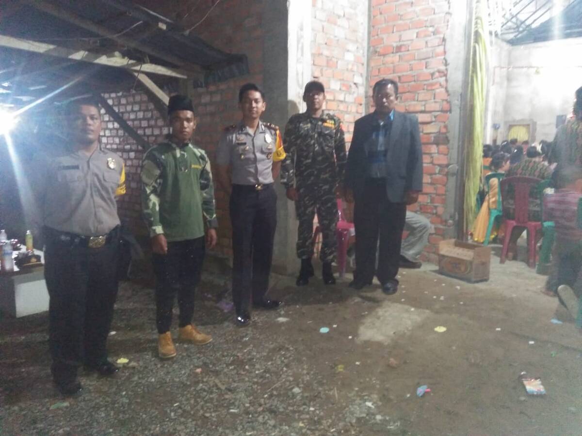 Polsek Geragai dan Banser NU Sambangi Gereja GKPI