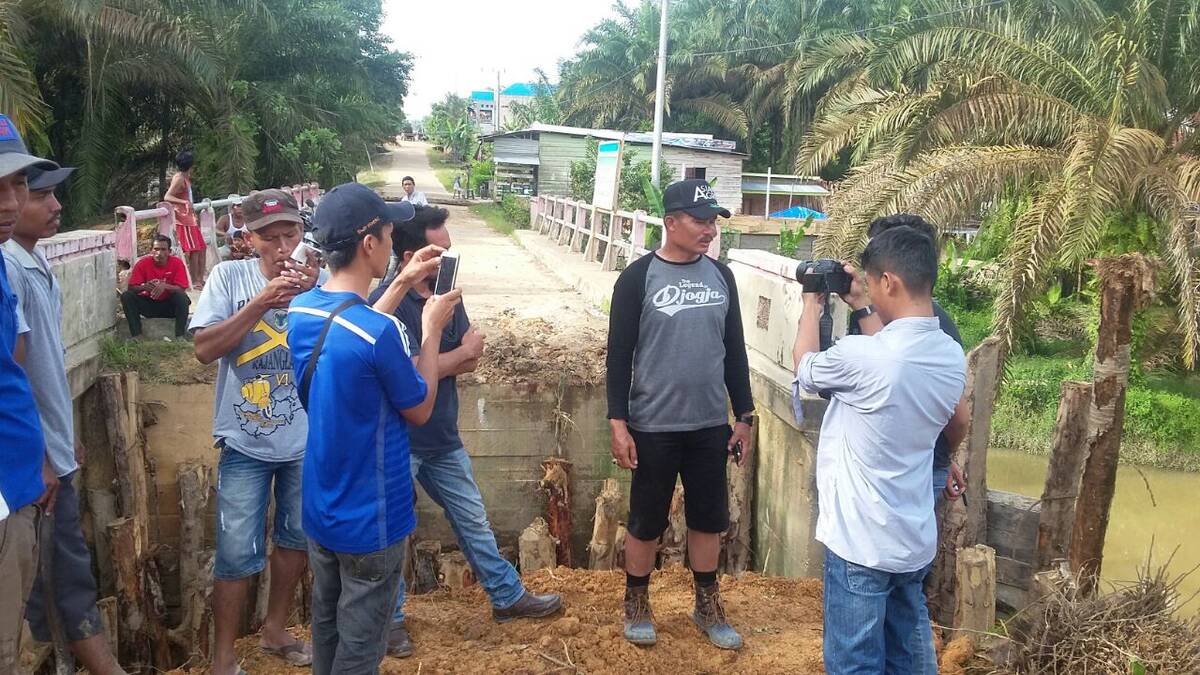 PT AA Janji Perbaiki Jalan dan Jembatan