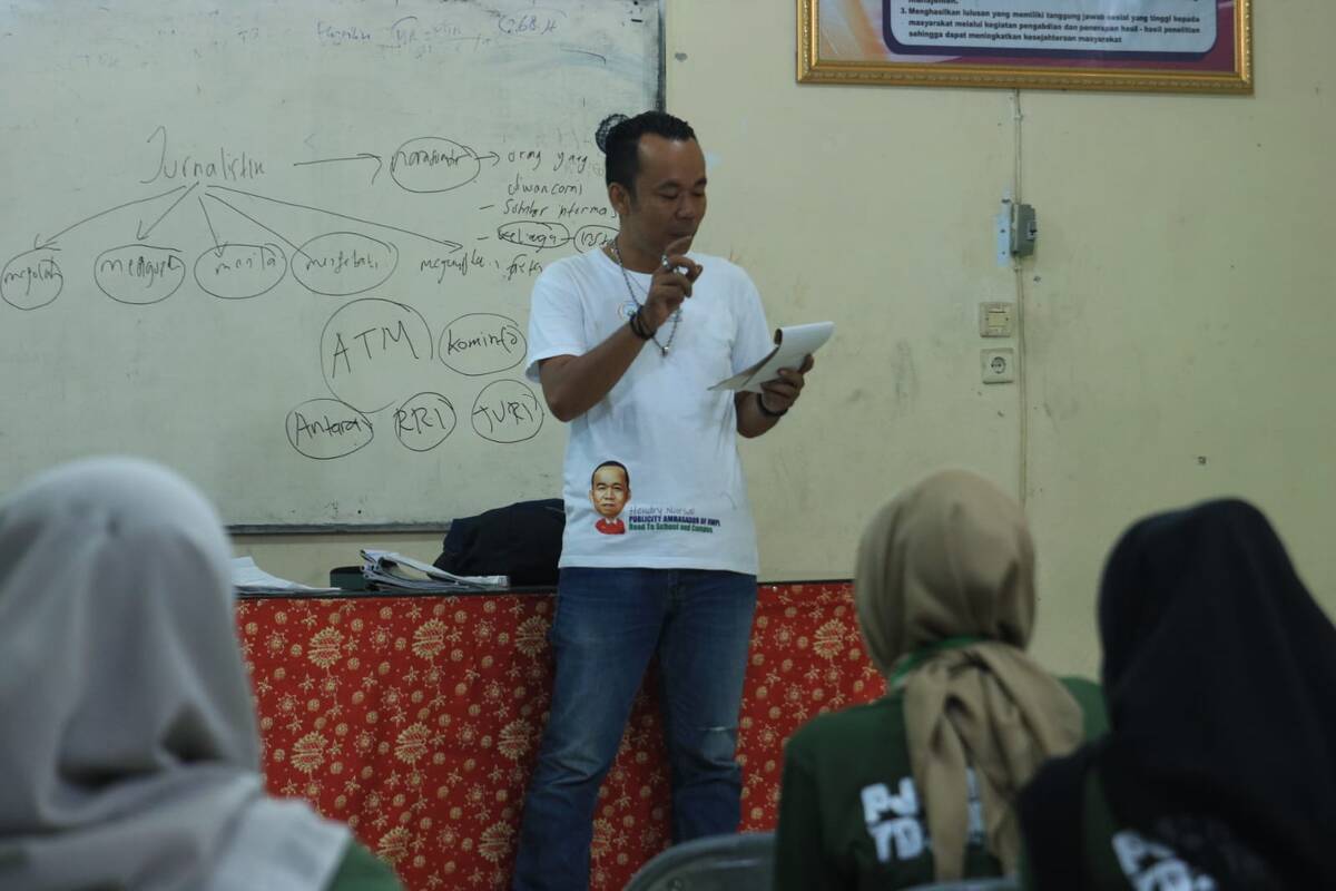 Publicity Ambasador HWPL Asal Jambi-Indonesia Ajak Mahasiswa Suarakan Pesan Damai