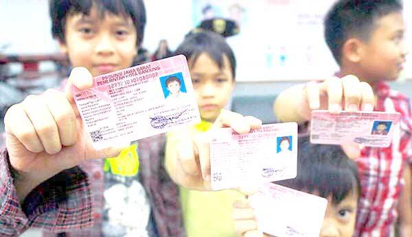 Ratusan Anak  Tanjab Barat Miliki KIA