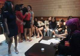 Razia di Grand Club, 47 Pria dan Puluhan Wanita di Amankan