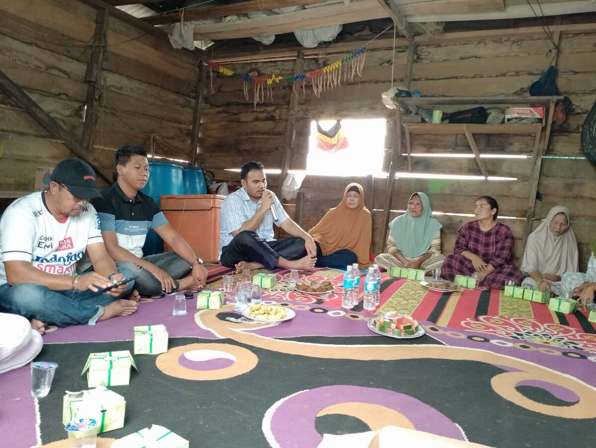 Rendra Usman Lihat Langsung Kondisi Warga Kampung Nelayan