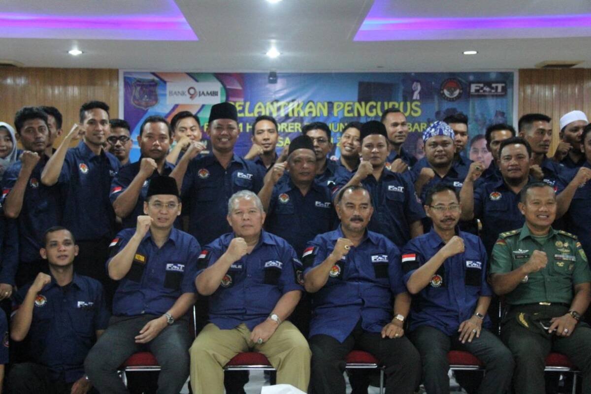 Safrial Akan Usul Pengangkatan Tenaga Honor