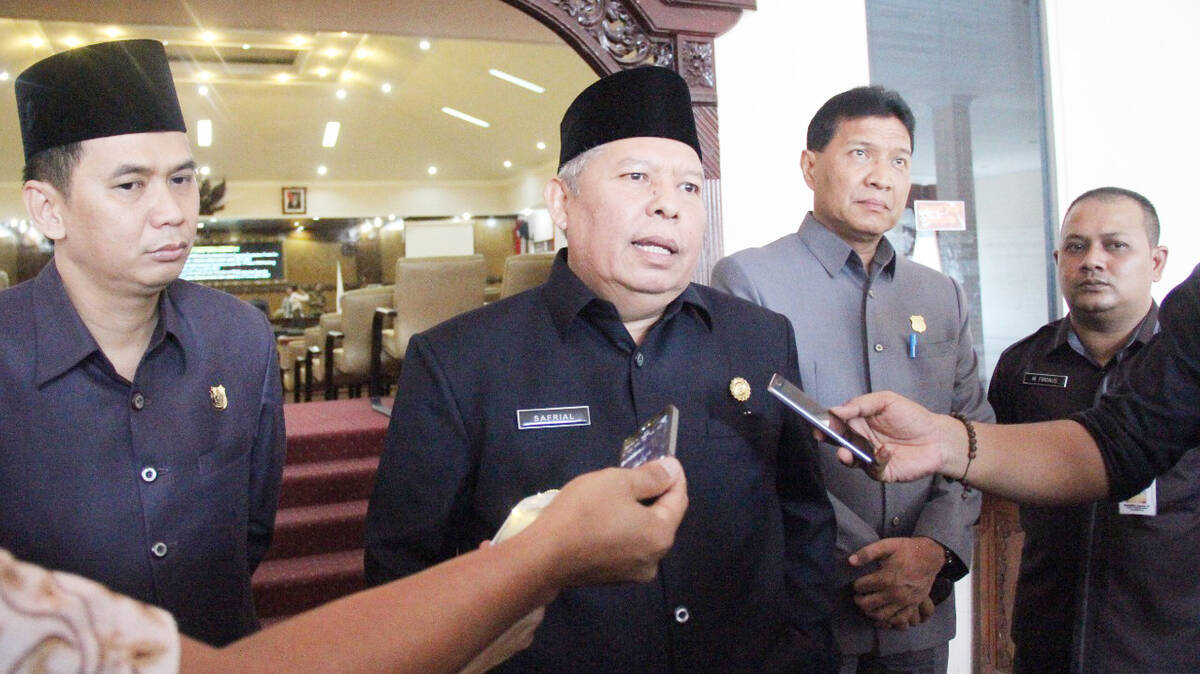 Safrial Tuding Proses Pembuatan Sertifikat di BPN Lamban