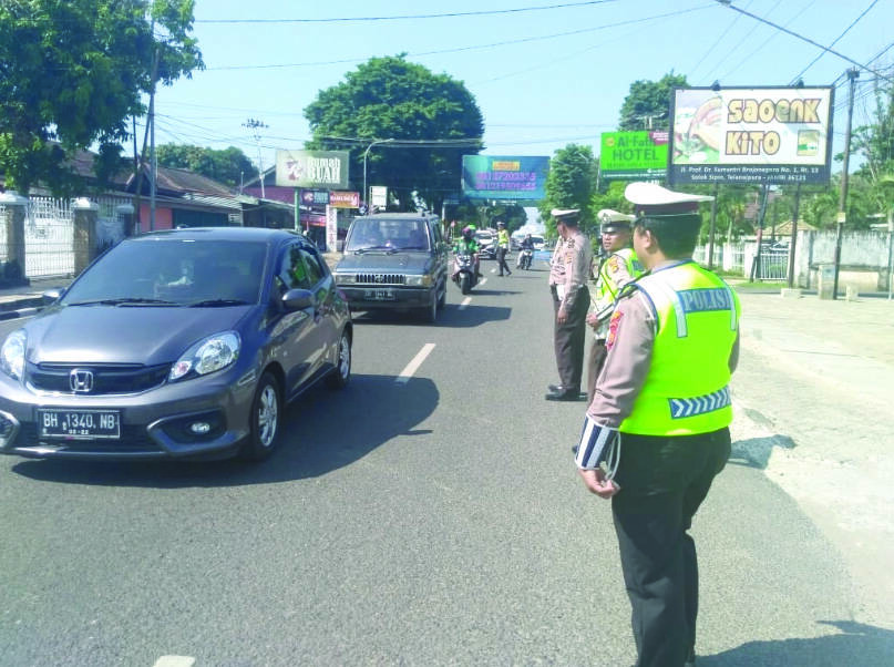 Satlantas Polresta Jambi Layangkan 43 Surat Tilang Dalam Razia Rutin