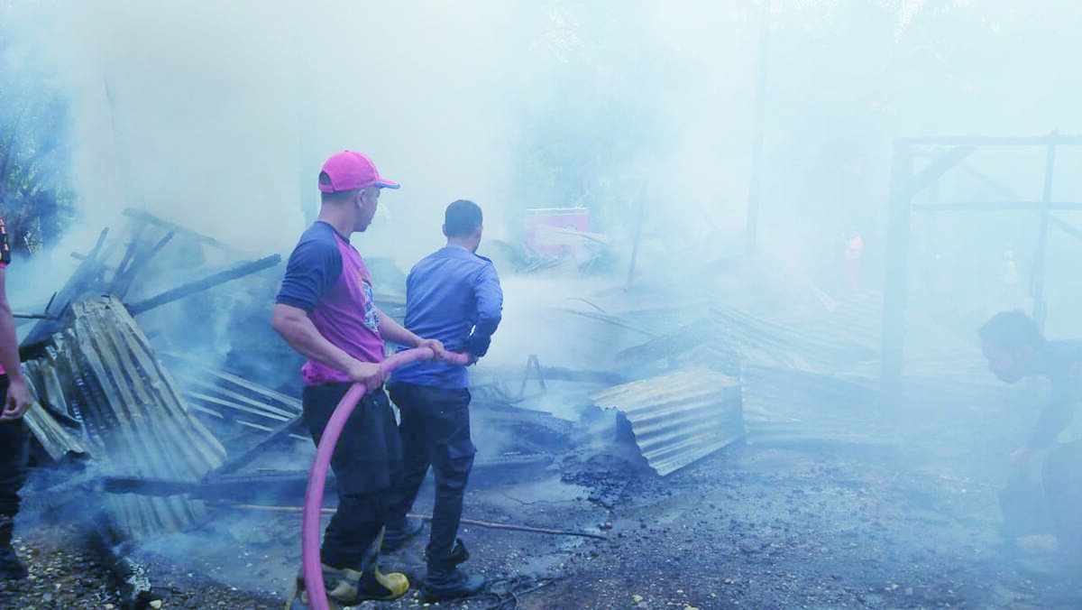 Satu Rumah Ludes Terbakar
