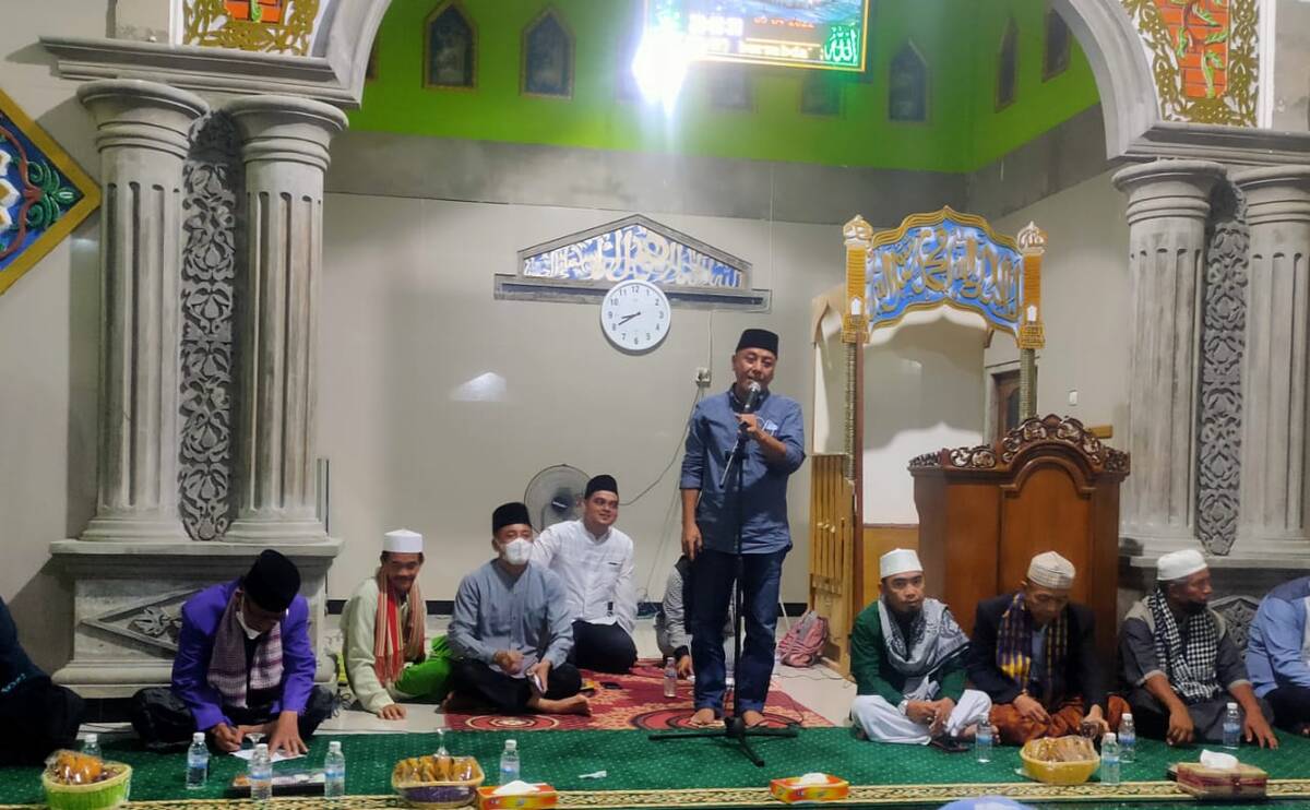 Sekda Dampingi Wagub Jambi Silaturrahmi dengan Warga Parit Culum