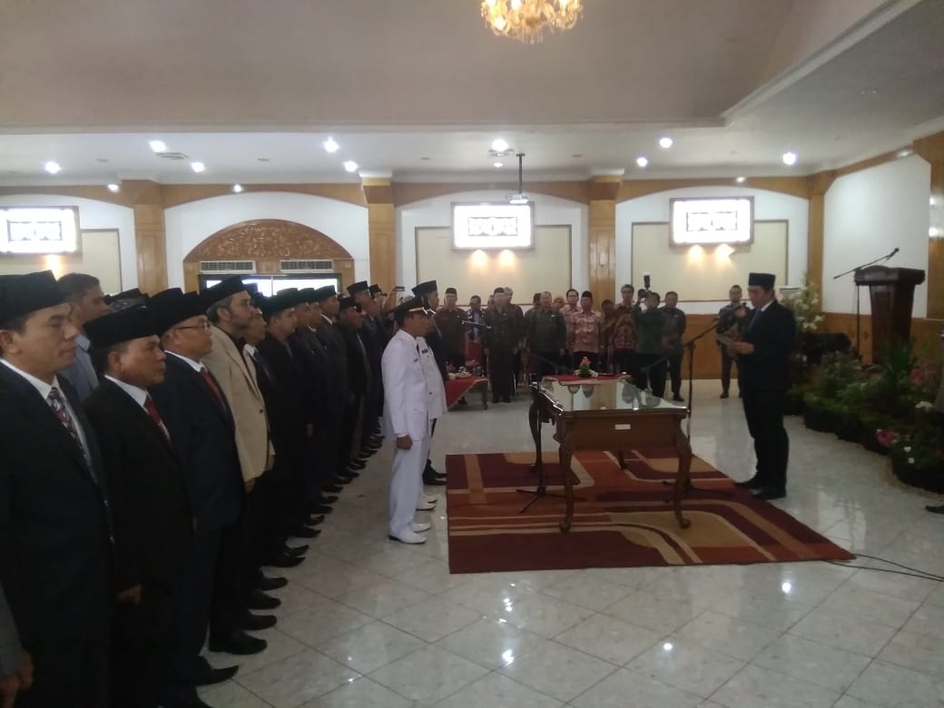 Sekda Muaro Jambi Lantik Pejabat Eselon III dan IV di Ruang Pola