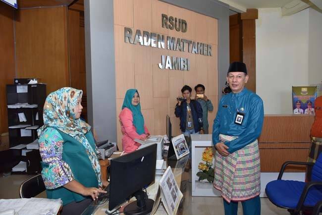 Sekda Sidak Kehadiran Pegawai Pasca Libur Idul Fitri