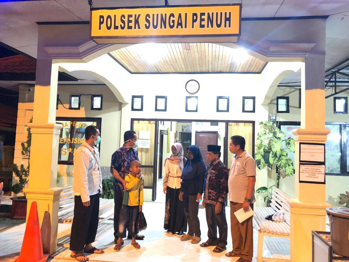 Sempat Ditinggalkan Orang Tuanya, Bocah di Kerinci Ini Berkumpul Lagi Dengan Keluarga